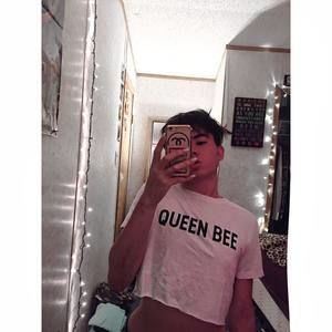 Meet your Posher, Charles